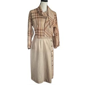 VTG. Herman Marcus Dallas Plaid  Bow side button midi Dress. SZ 12